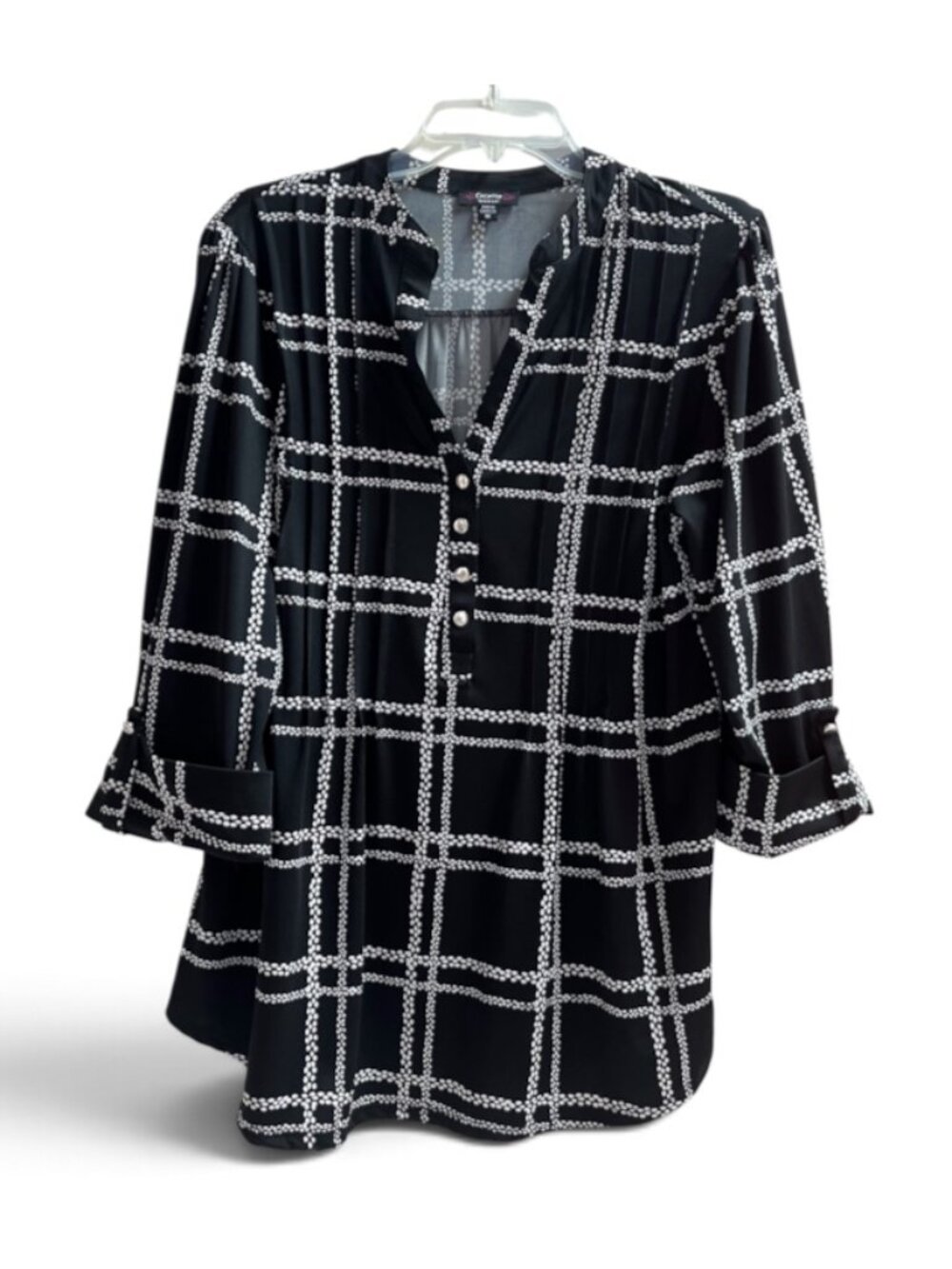 Cocomo Woman V-Neck Blouse Top 3/4 Sleeves, Black and White Pattern, Size 1X